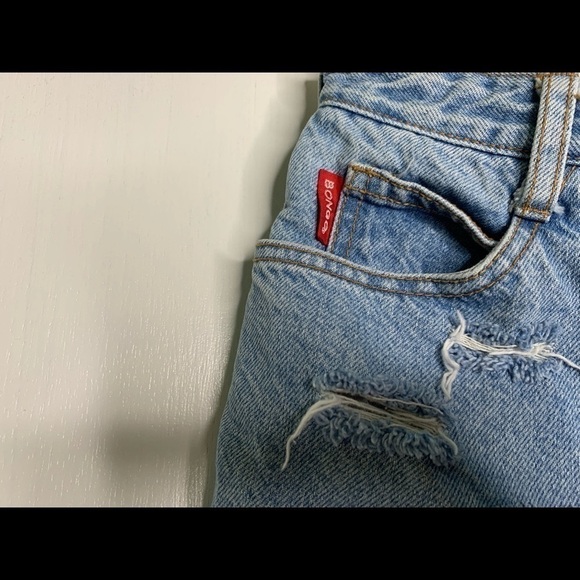 Vintage 90s authentic distressed BONGO denim frayed studded shorts size 7 - Picture 4 of 7